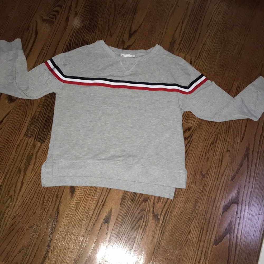 Sweatshirt